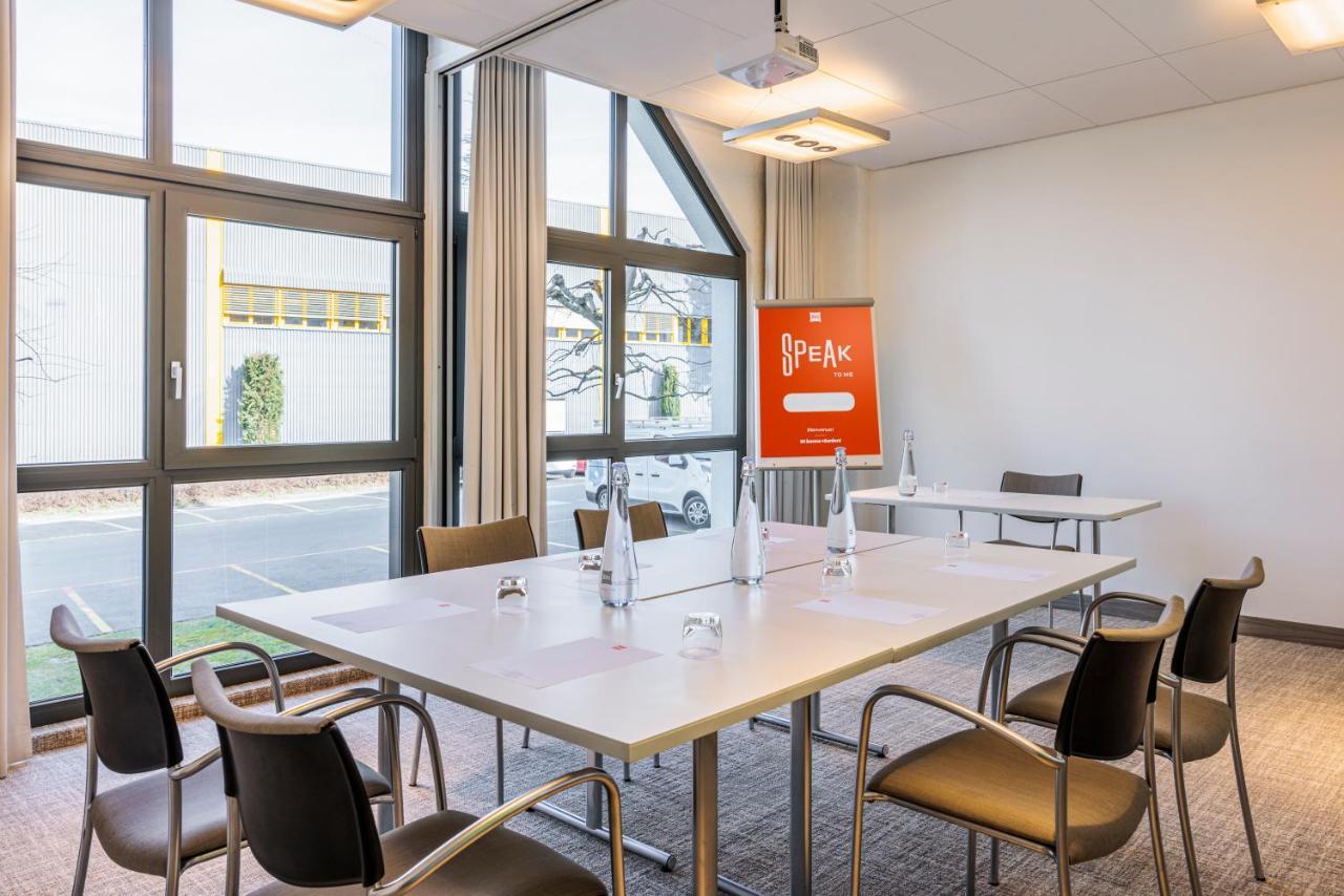 Ibis Lausanne Crissier Eksteriør billede